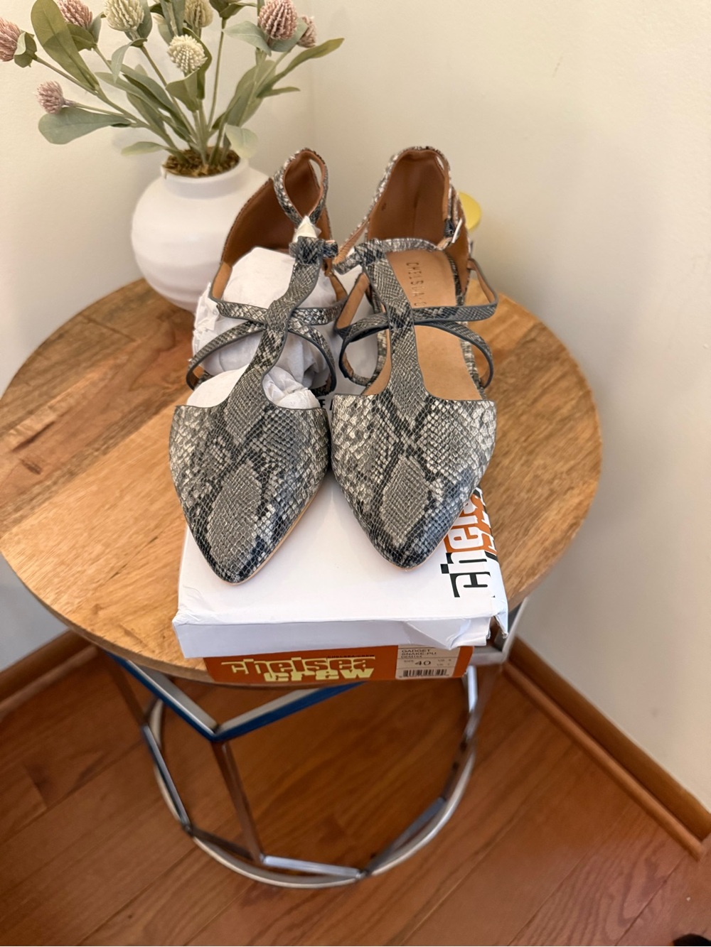 Chelsea Crew Pointed Snakeskin-Print Women's Flats with Cross-Strap